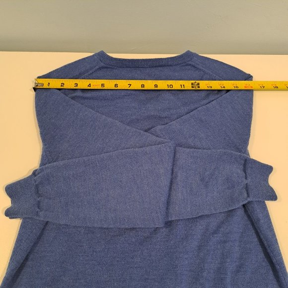 J. Crew 100% Merino Wool V-neck Men's Small Long Sleeve Sweater - Picture 13 of 13